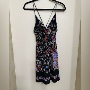 Yumi Kim dress. Size small. Floral. Silk